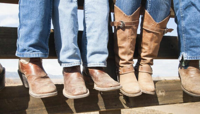 Choose from the timeless classic Levi’s jeans