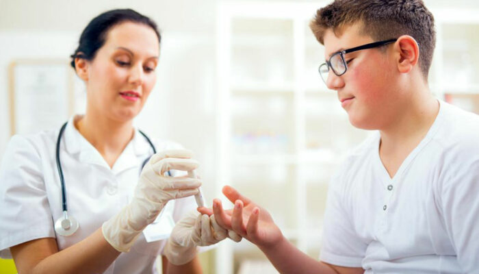 Here’s what you need to know about the connection between blood sugar level and blood pressure