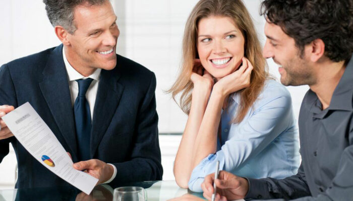 A college financial planning guide for parents