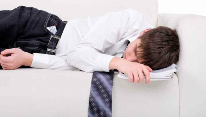 Chronic fatigue: Causes and symptoms