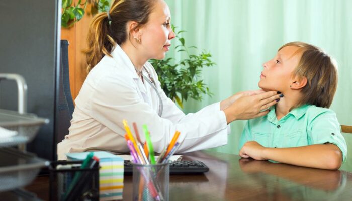 Hypothyroidism vs. hyperthyroidism – Know the difference