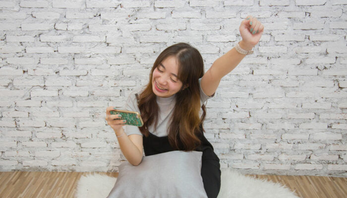 Reasons to install a tracker to trace mobile location