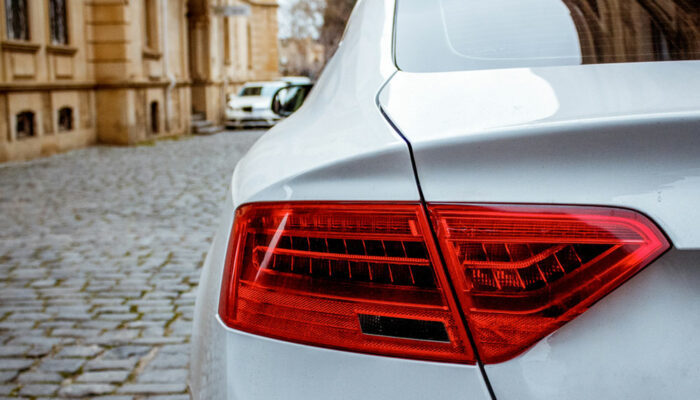 The best 5 luxury cars of 2018