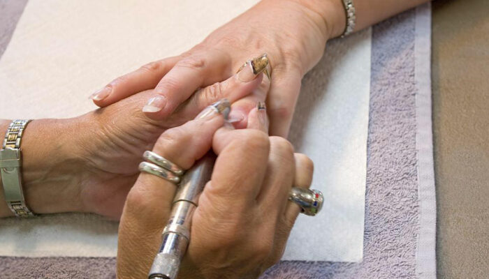 Top 3 best nail technician schools
