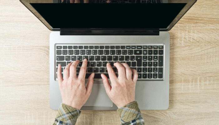 Two great Apple laptops to buy in 2017