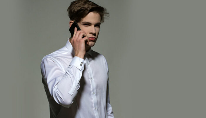 Ways to look up an address using a phone number