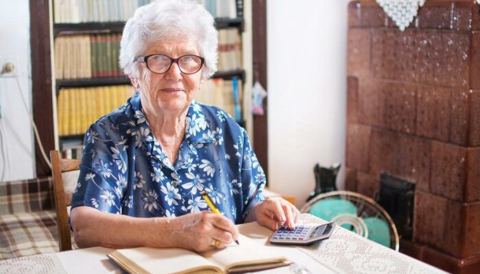 What To Look Out For While Buying Hearing Aids