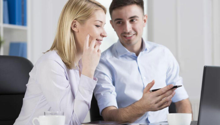 What is a college internship