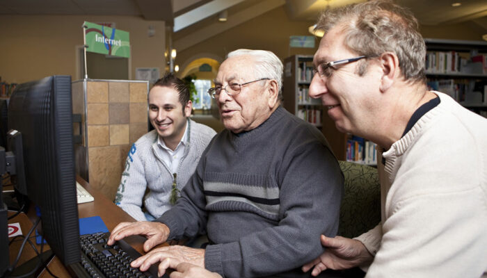 Courses for Seniors – Common Types and Benefits