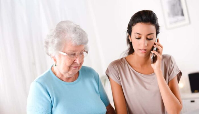 Guide to Choosing an Alzheimer’s Care Center