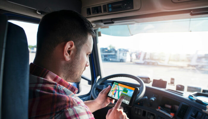 Truck Tracking Systems – Benefits and Types