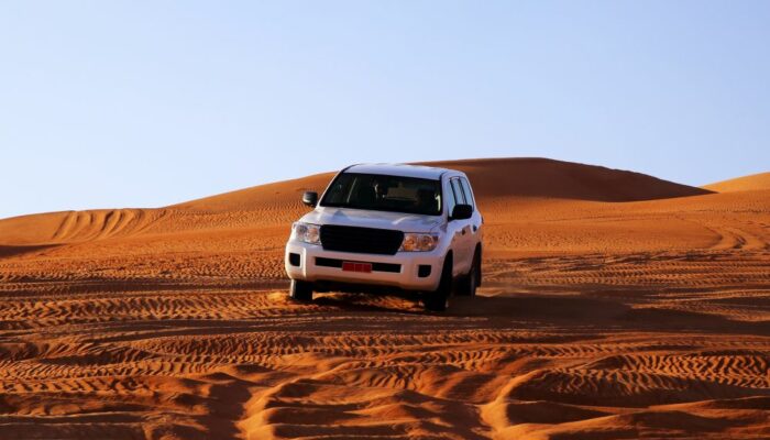 Toyota Land Cruiser 2025 – Features, Specs, and Price